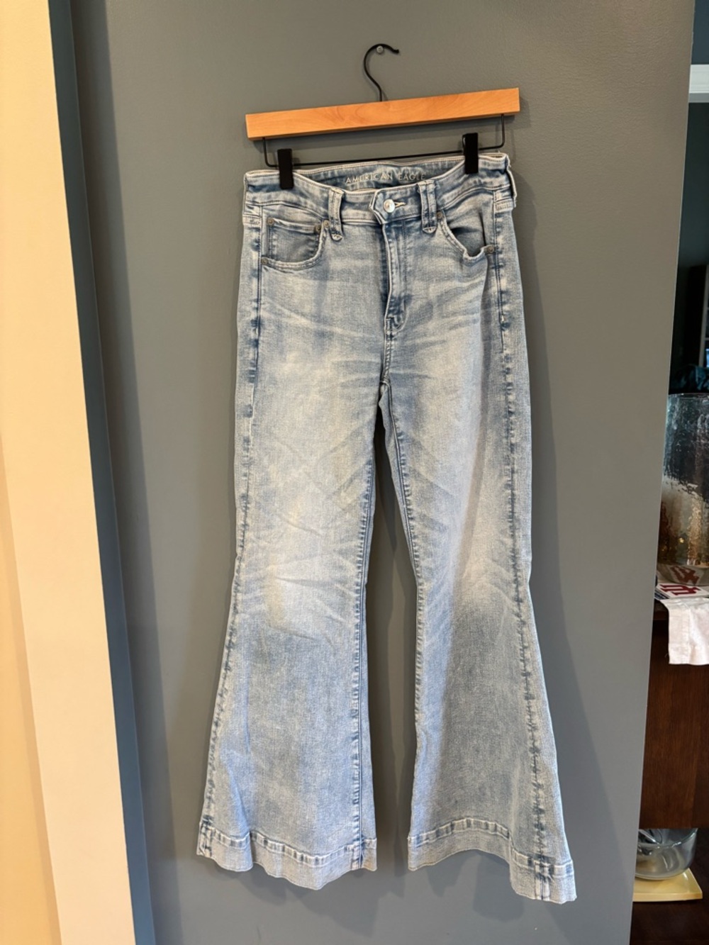American Eagle Outfitters Light Blue Flared Jeans